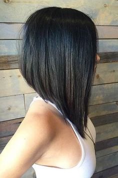 graduated A-line bob graduated Graduated Bob Hairstyles, Stacked Bob Haircut, Lob Haircut, Long Bob Hairstyles, Penteado Cabelo Curto, Long Bob, Short Hair Cuts For Women