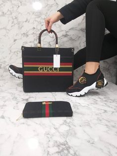 Luxe Handbags, High Fashion Couture, Gucci Boots, Couture Handbags, Handbag Shoes, Mens Belts, Couture Fashion, Handbag Accessories