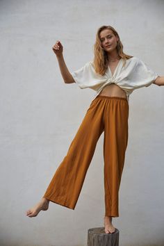 100% Natural Raw Silk Easy Pant With Elastic Waist Silk Wide Leg Pants, Everyday Pants, Womens Trousers, Mode Boho, Silk Pants, Elastic Waist Pants, Pantalon Large, Waist Pants, Raw Silk