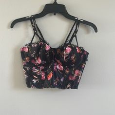 Sexy Victoria’s Secret Top. New Without Tags Chic Floral Print Crop Top For Party, Fitted Floral Print Crop Top For Party, Fitted Victoria's Secret Crop Top For Spring, Fitted Floral Print Crop Top For Night Out, Fitted Black Floral Print Crop Top, Victoria's Secret Tops For Night Out In Spring, Black Floral Print Crop Top For Party, Victoria's Secret Summer Evening Top, Victoria's Secret Evening Top For Summer