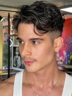 Middle Part Haircut, Short Fade Haircut, Hairstyles Thick Hair, Mens Haircuts Short Hair, Middle Part Hairstyles, Wavy Hairstyles Medium, Mens Hairstyles Thick Hair, Men's Short Hair, Wavy Hair Men