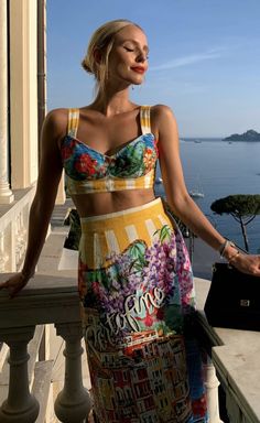 Italy Summer Outfits, Greece Outfit, Leonie Hanne, Clothing Guide, My Bucket List, Summer Wines, Summer Soiree