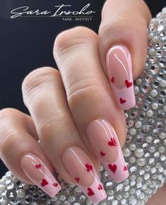 Almond Nails Baddie Designs, Pink And Red Nail Designs, Heart Nail Ideas, Hello Nails, Short Acrylic Nails Designs, Pink Acrylic Nails, Heart Nails, Pretty Acrylic Nails