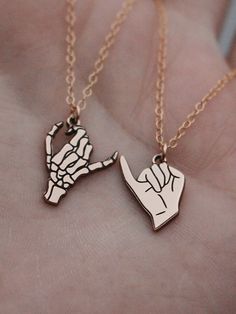 Matching 2 Necklace Gold Filled Skeleton Pinky Swear Necklace Set | Best Friend Gift | Pinky Promise Couples Jewelry | Matching Gift for Her Diy Fashion Videos, Accessories Matching, Sarcastic Clothing, Gift For Your Best Friend, Bff Jewelry, Pinky Swear, Edgy Jewelry, Bff Necklaces, Best Friend Jewelry