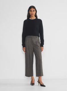 THE EFFORTLESS PANT™ CROPPED | Aritzia Effortless Pant, Pretty Spring Dresses, Oversized Shirt Outfit, Fall Activewear, Sweat Vest, Knife Pleats, Twill Trousers, High Rise Pants, Tailored Pants