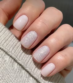 Cute Simple Nails Neutral, Trendy Neutral Nails With Design, Manicure Ideas Fair Skin, Natural Nail Designs With Glitter, Dip Nail Ideas For January, Short Nail Designs Manicures, New Years Nails Simple Classy, Neutral And Glitter Nails, January Neutral Nails