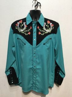 1950s Vintage Reproduction Embroidered Horseshoe Western Shirt - Etsy Western Embroidered Shirt For Rodeo, Embroidered Horseshoe, Vintage Western Fashion, Turquoise And Black, Rodeo Queen, Western Shirt, Vintage Western, Mens Oxfords, White Boys