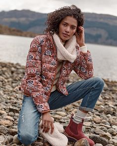 Multicolor Fall Puffer Jacket For Outdoors, Fall Hiking Quilted Jacket With Long Sleeves, Winter Outdoor Fleece Jacket With Button Closure, Sorel Chelsea Boot, Patagonia Winter Cotton Outerwear, Free People Pippa Packable Puffer Jacket, Boiled Wool Coat, Chelsea Boots Outfit, Coat Women Fashion