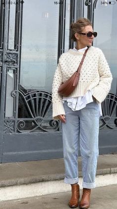 Summer Outfits 2023 Over 40, Effortless Fashion, Outfits 2023, Layering Outfits, Fashion Designs, Fashion Mistakes, Jeans Outfit