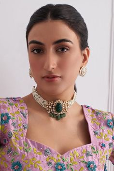 18kt gold plated 92.5 silver choker with vellore polki, semi precious carved stone, diamond and fresh water pearl embellishments. - Aza Fashions Elegant Kundan Necklace With Gemstones For Ceremonial Use, Elegant Kundan Necklace With Gemstone For Ceremonial Occasions, Elegant Kundan Choker Necklace With Cutdana, Formal Kundan Choker Necklace With Tilla, Formal Temple Jewelry Kundan Choker Necklace, Formal Temple Jewelry Style Kundan Choker, Formal Temple Style Kundan Choker Necklace, Temple Jewelry Style Choker Necklace For Receptions, Temple Jewelry Style Choker For Receptions