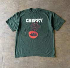 CHERRY 2024 Fits, Sport Clothes, Young T, Band Merch, Selling Clothes, Art Plastique, Cool Tees, Perfect Shirt