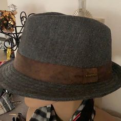 Stetson Classic Tweed Hat Size Large Stetson Fedora, Driving Hat, Black Fedora Hat, Tweed Hat, Mens Fedora, Black Fedora, Stetson Hat, Western Cowboy Hats, Straw Cowboy Hat