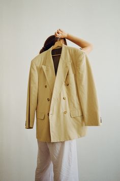 Vintage Hugo Boss double-breasted blazer detailed with one chest pocket and two flap pockets on the front. Featuring an oversized fit, this beige blazer is made of 100% cotton. Label: Hugo Boss. Fabric contents: 100% cotton; lining 60% viscose, 40% acetate. In great vintage condition. MEASUREMENTS: Marked size: great as an oversize jacket for women. Length: 77 cm Shoulder: 51 cm Chest: 53 cm Sleeve: 62 cm Weight: 0.675 kg The model is 178 cm and normally wears size S. ABOUT OUR COLLECTION: Our v Oversize Jacket, Beige Blazer, Jacket For Women, Oversized Jacket, Womens Blazers, Oversized Blazer, Double Breasted Blazer, Hugo Boss, Blazer Suit