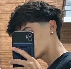 Mexican Taper Fade Haircut, Edgy Boy Haircuts, Sam Zia Haircut, Straight Hairstyles Men, Taper Fade Long Hair, Mullet Fade