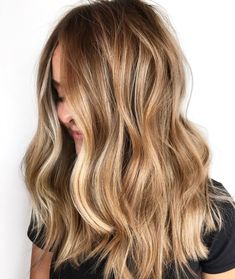 Fall Color Trend: 55 Warm Balayage Looks - Behindthechair.com Haircolor Brown Hair With Highlights And Lowlights, Warm Balayage, Rambut Brunette, Hair Color Light Brown, Haircut Styles, Dark Blonde Hair, Brown Blonde Hair, Brown Hair With Highlights, Dark Blonde