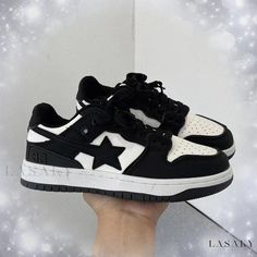 Lasaky - Monochrome Star Patterned Couples Athletic Shoes with Contrasting Design Shoes Star, Couple Sneakers, Dr Shoes, Black And White Stars, Black Leather Flats, Star Shoes, Leather Flat Shoes, Print Sneakers, Stiletto Sandals