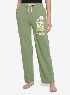 Tired from hopping on lily pads all day? Cozy up in these green pajama pants and watch the clouds with Keroppi! These green pajama pants feature Keroppi and Chippi relaxing under leaves as they admire the clouds above. Comes with hip pockets a single-button fly and an elasticated drawstring waistband. Keroppi Outfit, Kerropi Sweater, Keroppi Onesie, Keroppi Pajamas, Keroppi Slippers, Keroppi Clothes, Kerropi Things, Green Pajama Pants, Girls Loungewear