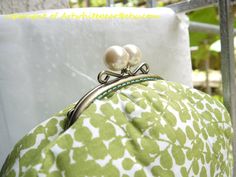 "Ready To Ship. This listing is a elegant lime tree flowers women frame clutch/ purse with pearl made of 100% cotton. It is perfect for your change, cosmetic,phone or jewelry and also big to fit credit/ id. cards as well. And it is a perfect way to say thank you, happy birthday or \"you are the best of friends\". This purse is made with full attention to detail in my smoke free studio. *Outer material:100% cotton *Lining:100% cotton The clutch/purse are hand sew to 5 inch brass frame. Interfacin Elegant Green Handheld Clutch, Elegant Green Bag With Pearl Handle, Elegant Green Clutch Coin Purse, Handheld Box Bag With Pearl Handle, Elegant Green Coin Purse, Thank You Happy Birthday, Messenger Purse, Tree Flowers, Lime Tree