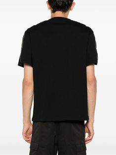 Black cotton T-shirt by ALEXANDER MCQUEEN characterized by crew neck and logo tape along the sleeves. 100% Cotton This item is in size M and the color is Alexander Mcqueen Logo, Streetwear Styles, Black T Shirt, The List, Tshirt Logo, Black Tshirt, Streetwear Fashion, Cotton T Shirt, Black Cotton