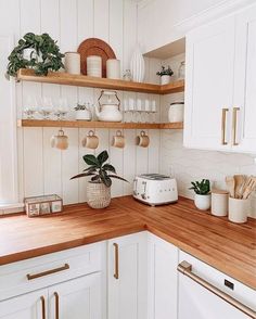 the kitchen counter is clean and ready for us to use