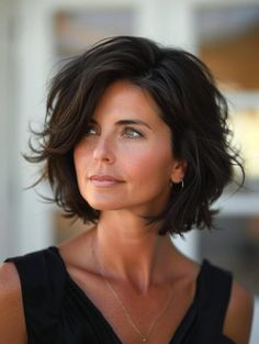 Hair 2025, Chin Length Hair, Hairstyles Women, Hair Haircuts, Bob Haircuts For Women, Short Cut, Haircuts For Long Hair