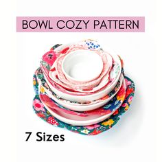 the bowl cozy pattern has seven sizes to choose from