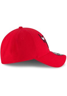 This Chicago Bulls Red Adjustable Hat features a team logo embroidered on the front. Team logo embroidered on the front, Velcro Strap Closure, Team wordmark on back velcro closure, Structured crown, Pre-curved bill, 100% Polyester, New Era logo embroidered on the right side, Poly, Washable, Imported Red Baseball Cap With Embroidered Logo For Sports, Red Sports Hat With Embroidered Logo, Red Casual Fitted Hat With Embroidered Logo, Red Sports Fitted Hat With Curved Visor, Red Fitted Hat With Embroidered Logo And Curved Bill, Red Hats With Embroidered Logo And Curved Visor, Red Fitted Hat For Sports With Curved Visor, Red Fitted Hat With Curved Visor For Sports, Casual Red Fitted Hat With Curved Visor