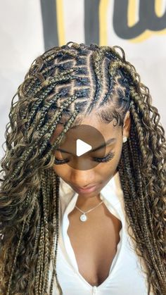 35K likes, 174 comments - trancadasporthay on April 1, 2024: "Gypsy Braids ✨ @trancadasporthay Cor: 2T27 . . . . . . . . . . . . . . . . #trancistarj #trancistasrj #knotlessbraids #knotlessboxbraids #gypsy #gypsybraids #gypsybride #knotlesscrochetbraids #trança #tranças #trançaboxeadora #goddesbraids #goddessfauxlocs". 2 In 1 Braids, Cynthia Bailey Braids, Color Bohemian Braids, Haïr Style For Women, Bohemian Braids With Cornrows, Boho Knotless Braids With Cornrows, Braids Trending 2024, Low Maintenance Braids For Black Women, Stylish Braids For Black Women