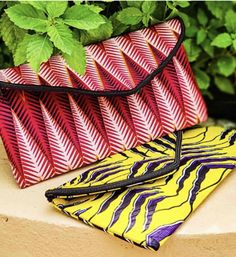 Choose Your Fabric and the "On the Go" Clutch Will be Made, Just for you.  Use the "On the Go" Clutch during the day or for a night on the town. This African wax fabric clutch is the perfect sidekick. Fabric Clutch, Wax Fabric, Fabric Prints, Printed Clutch, Handmade African, Kitenge, African Wax Print