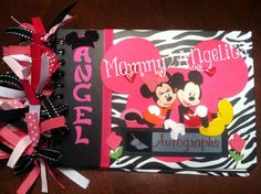 a book with minnie mouse and mickey mouse on it