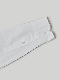 Designed in a modern fit, the Robert Talbott’s pinnacle dress shirt, the luxurious Craig Estate shirt is made in Italy and features our signature Monterey semi-spread collar with removable collar stays. Every construction detail, whether it’s the split back yoke or the lightweight pique neck channel, was explicitly chosen to enhance the way the shirt drapes, reduce bulk and optimize overall comfort.  So, whether you’re attending a board meeting as a lead investor or philanthropic adviser, this I Fitted Dress Shirt With Spread Collar And Buttons, Designer Fitted Collared Dress Shirt, Fitted Dress Shirt With Spread Collar, Fitted Spread Collar Dress Shirt, Timeless Dress Shirt With Concealed Placket For Work, Designer Slim Fit Dress Shirt For Semi-formal Occasions, Designer Business Shirt With Fold Down Collar, Luxury Fitted Button-up Shirt, Luxury Fitted Dress Shirt With Button Closure