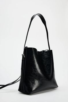 DOUBLE STRAP BUCKET BAG - Black | ZARA United States Black Bucket Bags, Black Bag Bucket, Black Bucket Handbag, Zara Purses And Handbags, Black Leather Bucket Bags, Cheap Black Top Handle Baguette Bag, Zara City Bag, Zara Home Bag, Joggers Shoes