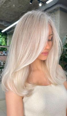 White Hair Highlights, Honey Blonde Balayage, Cute Blonde Hair, Perfect Blonde Hair, Summer Blonde Hair, Cute Blonde, Icy Blonde Hair, Cool Blonde Hair