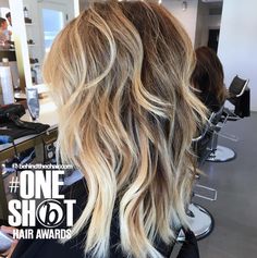 Hair Color At Home, Long Shag Hairstyles, Cheveux Oranges, Long Shag Haircut, Shag Hairstyles, Shot Hair Styles, Trendy Hair Color, Long Hair Cuts