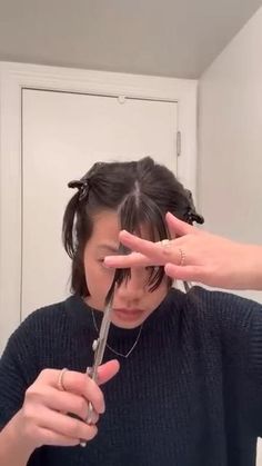 Curtain bangs How To Recut Curtain Bangs, Half Curtain Bangs, Fringe Curtain Bangs Tutorial, Short Hair With Wispy Fringe, Hairstyle With Wispy Bangs, Wispy Bangs To Curtain Bangs, Short Curtain Bangs With Wispy Bangs, Short Hair Curtain Bangs Tutorial, Curtain Bangs Short Hair Styles