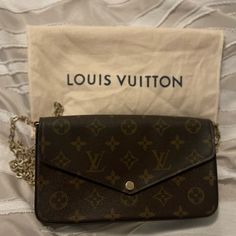 Louis Vuitton Flicie Pochette Monogram Authentic Like New | Gently Used Dust Bag Lv Gift Box Receipt Available If Needed For Authentication Save $100 + Taxes On Retail Louis Vuitton Felicie Pochette, Bags Louis Vuitton, Louis Vuitton Bags, Louis Vuitton Bag, Louis Vuitton Monogram, Dust Bag, Gift Box, Bag Lady, Like New