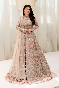 Pakistani Gown with Custom-made Bridal Lehenga for Brides Wedding Dresses Pakistani, Pengantin India, Walima Dress, Desi Wedding Dresses, Nikkah Dress, Asian Bridal Dresses, Asian Wedding Dress, Bridal Dresses Pakistan, Pakistani Wedding Outfits