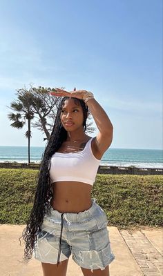 Fashion Vibes, Shorts Fashion, Box Braids Hairstyles, Braids Hairstyles, Baddie Outfits Casual, Feminine Outfit, Baddie Outfits, Denim Outfit, Box Braids