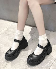 Mode Kawaii, Mary Janes Shoes, Ankle Strap Chunky Heels, Womens Mary Janes, High Heel Platform, Mary Jane Shoes Womens