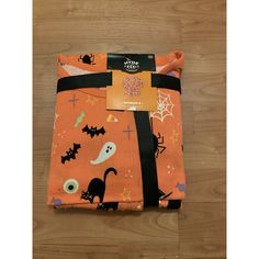 Halloween Pajama Set Top & Pants Womens Sleepwear Bats Ghosts Pumpkin Spiders New. Orange Sleepwear For Halloween, Womens Halloween Pajamas, Matching Family Christmas Pjs, Elf Pajamas, Halloween Pjs, Buffalo Plaid Pajamas, Christmas Pjs Family, Target Halloween, Pyjamas Womens