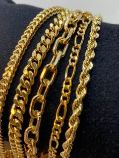 18k Gold Rope bracelet, 7.5 inches ,3.30mm 18k Gold Figaro bracelet, 8" inches , 1.5mm 14k Gold Franco bracelet, 7.5 inches , 3.20mm 14k Gold Curb Chain bracelet, 7.5 inches ,6.47 gr , 5mm 14k Gold Cable Chain bracelet, 7.5  inches , 5mm Please let me know if you want to customize the size . Premium lobster clasp Hook for added safety! Priced to sell! Compare our prices to other similar sellers! Arrives in a GIFT BOX and includes FREE SHIPPING within the USA and Canada. International shipping is available at the most economical rates on ETSY. I HAVE BEEN IN THE JEWELRY BUSINESS ALL MY LIFE. I am a second -generation family member making gold and jewelry. Please feel free to ask me any questions - Always happy to help! Fast Replies to messages! Superior Quality and Best Prices!Handmade jewe 14k Gold Curb Chain Bangle Bracelet, 14k Gold Curb Chain Bangle, Tarnish Resistant Yellow Gold Bangle Charm Bracelet, Gold Plated Cuban Link Bracelets, Tarnish Resistant, Gold Plated Cuban Link Tarnish Resistant Bracelets, Adjustable Yellow Gold Bangle Bracelet, Yellow Gold Adjustable Bracelet, Yellow Gold Curb Chain Bangle Bracelet, Gold-plated Yellow Gold Cuban Link Bracelet