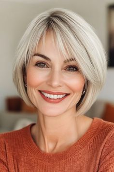 Save this pin for the best layered bob haircuts. This bob features soft, face-framing bangs that blend seamlessly into the subtle layers. The layers start just below the crown, gently thinning out the ends. Subtle Layers, Layered Bob Haircuts, Over 60 Hairstyles, Layered Bobs, Short Shag Hairstyles, Medium Bob Hairstyles, Chin Length Hair, A Bob, Layered Bob Hairstyles