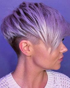 Queer Hairstyles, Long Pixie Cuts, Girl Haircuts, Short Bob Haircuts, Curly Bob Hairstyles, Undercut Hairstyles