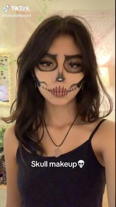 Maquillage Halloween Simple, Halloweenský Makeup, Holloween Makeup, Membentuk Alis, Drag Make-up, Cute Halloween Makeup, Skeleton Makeup, Halloween Makeup Pretty, Amazing Halloween Makeup