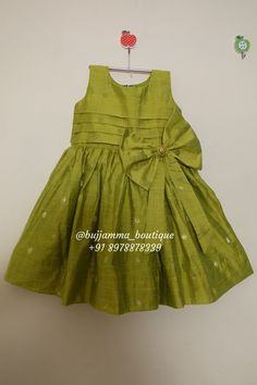 Kids frocks Diya Designs, Frocks For Kids, Kid Dress, Dresses Diy, Girls Dresses Diy, Cotton Frocks, Children Wear, Baby Frock