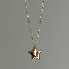 "Puffed Mini Star in Gold ✨ Fully stainless steel & tarnish proof! (18k gold plated) 16\" with a 2\" extender  oval link chain style featuring a unique mini gold puffed star pendant 🤍 The star measures 1 centimeter ✨ Handmade with love!" Golden Star Necklace, Puffy Star Necklace, Cute Jewelry Gold, Gold Star Jewelry, Classic Gold Jewelry, Cute Pendant Necklace, Chunky Gold Jewelry, 00s Mode, Gold Star Necklace