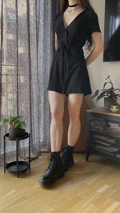 Popilush Dress Outfit, Minimalist Alternative Fashion, Ropa Dark, Alternative Dresses, Date Dress Outfit, Grunge Dress Sewing Pattern, Dress And Boots Outfit, Black Button-up Mini Dress For Fall, Black Button-up Mini Dress For Summer