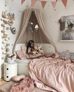 Beautiful Bed Designs, Girl Room Inspiration, Girls Room Design, Cool Kids Rooms, The Big One, Toddler Bedrooms, Go To Bed