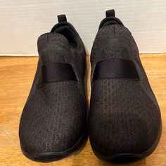 Skechers Size 8.5 Black Slip On Shoes. Brand New Black Slip-on Synthetic Walking Shoes, Black Comfortable Synthetic Walking Shoes, Black Synthetic Slip-on Walking Shoes, Black Slip-on Walking Shoes With Cushioned Footbed, Shoes Skechers, Black Slip On Shoes, Black Slip On, Shoes Brand, Skechers Shoes