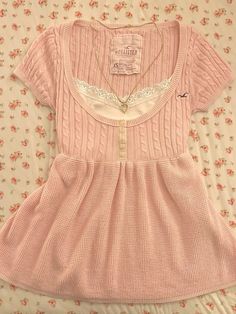 #pink #coquette #outfit #wardrobe #fashion #clothing Idea #clothes Vintage Coquette Clothes, Outfit Ideas Hollister, Rare Brandy Melville, Y2k Skirts Outfit, Vintage Babydoll Top, Vintage Hollister Top, Thrifted Outfits Y2k, Pretty Outfits Fancy, Babydoll Top Outfit Aesthetic